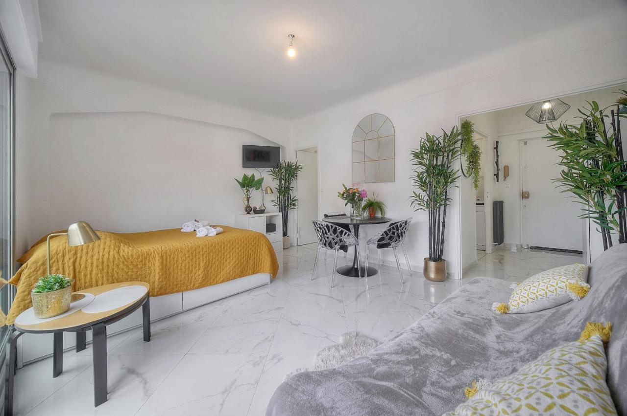 Studio Lumineux 200 M Des Plages A0B192 Cannes Eksteriør bilde